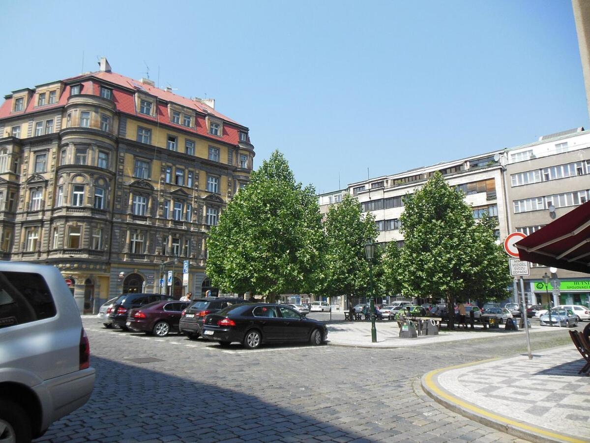 Appartamento Lanoblessa Praga Esterno foto