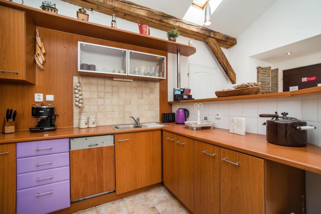 Appartamento Lanoblessa Praga Esterno foto